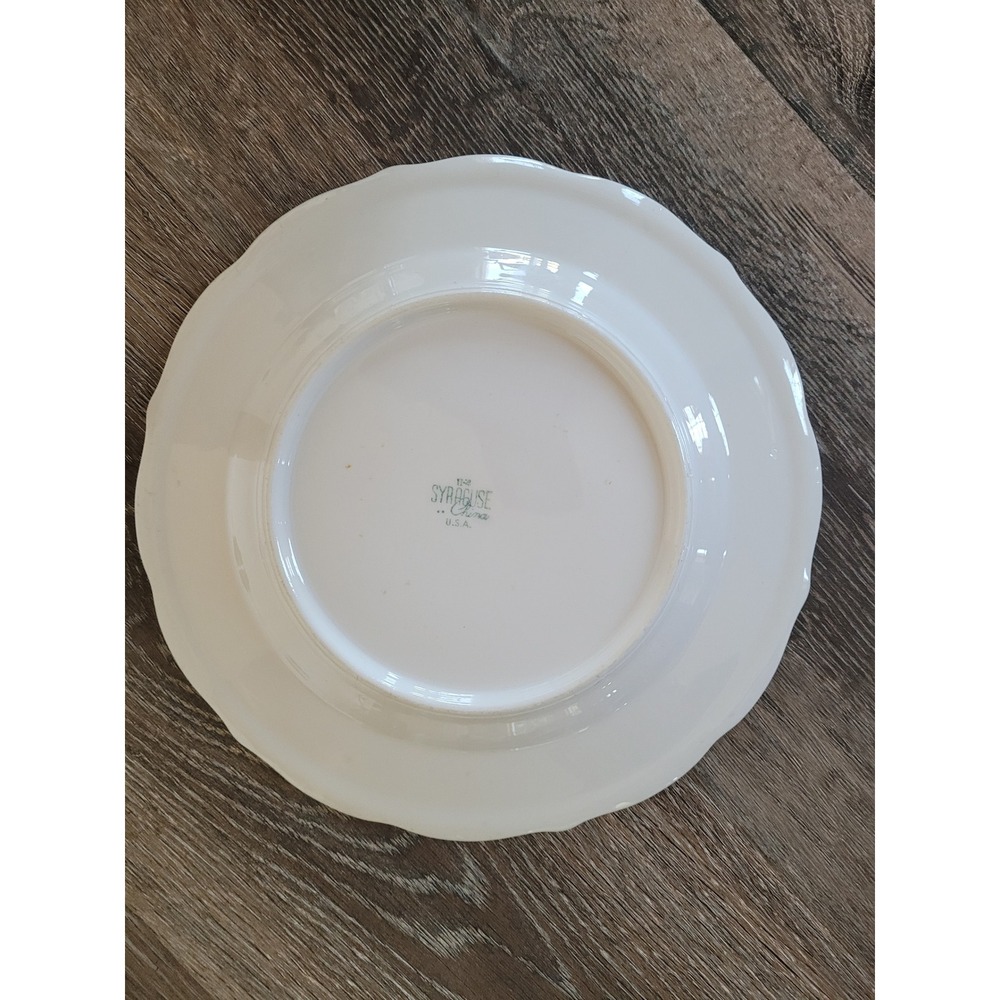 Vintage Syracuse China Apple Blossom Scalloped Dinner Plate Rare 3 Branches - Picture 2 of 3